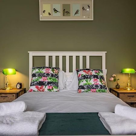 Dovecote House Beeston Private Parking 15Mins From Nottingham City Centre Close To Qmc Hospital Eksteriør bilde