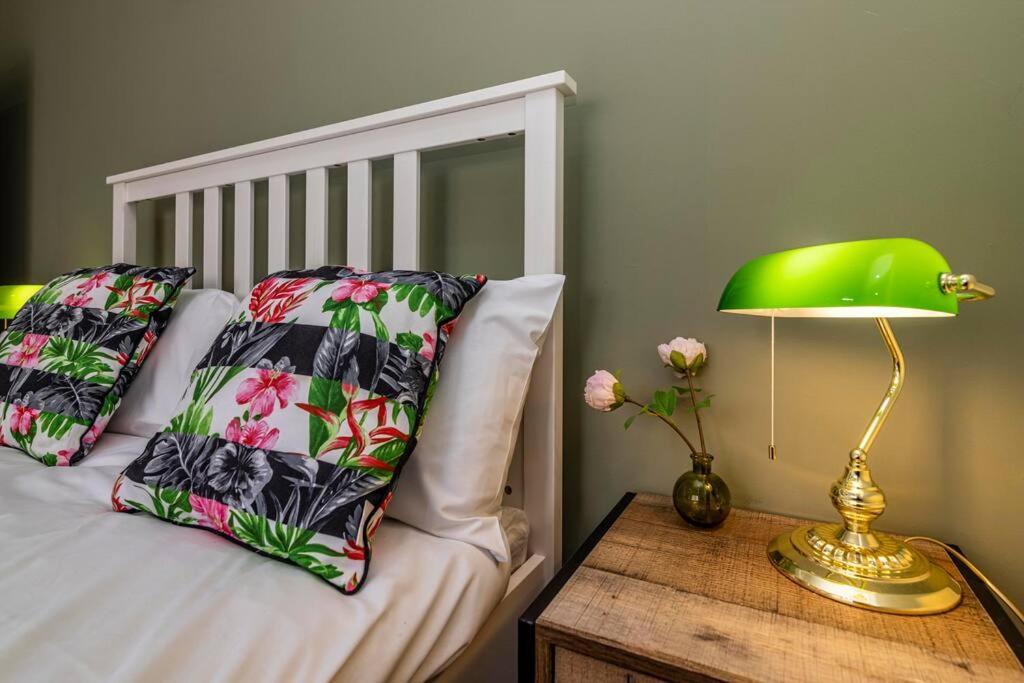 Dovecote House Beeston Private Parking 15Mins From Nottingham City Centre Close To Qmc Hospital Eksteriør bilde