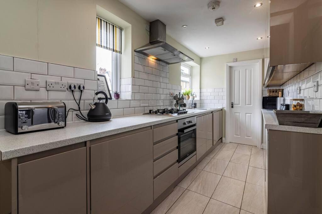 Dovecote House Beeston Private Parking 15Mins From Nottingham City Centre Close To Qmc Hospital Eksteriør bilde